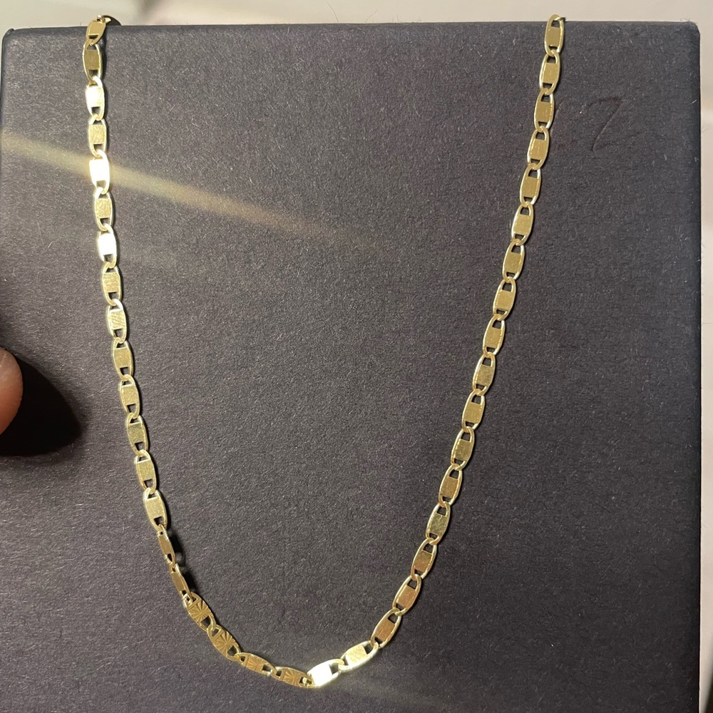 18in 14k gold over 925 silver designer Valentino necklace
